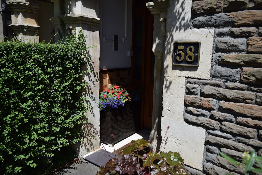 Elgano Guest House