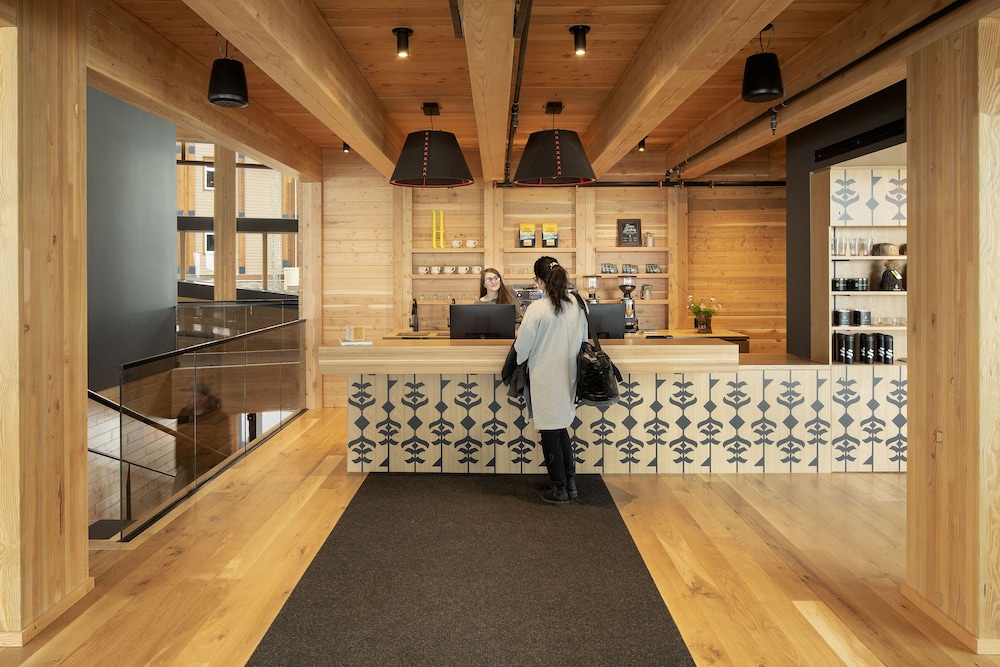 Sandpoint Vacations - Humbird - Property Image 4