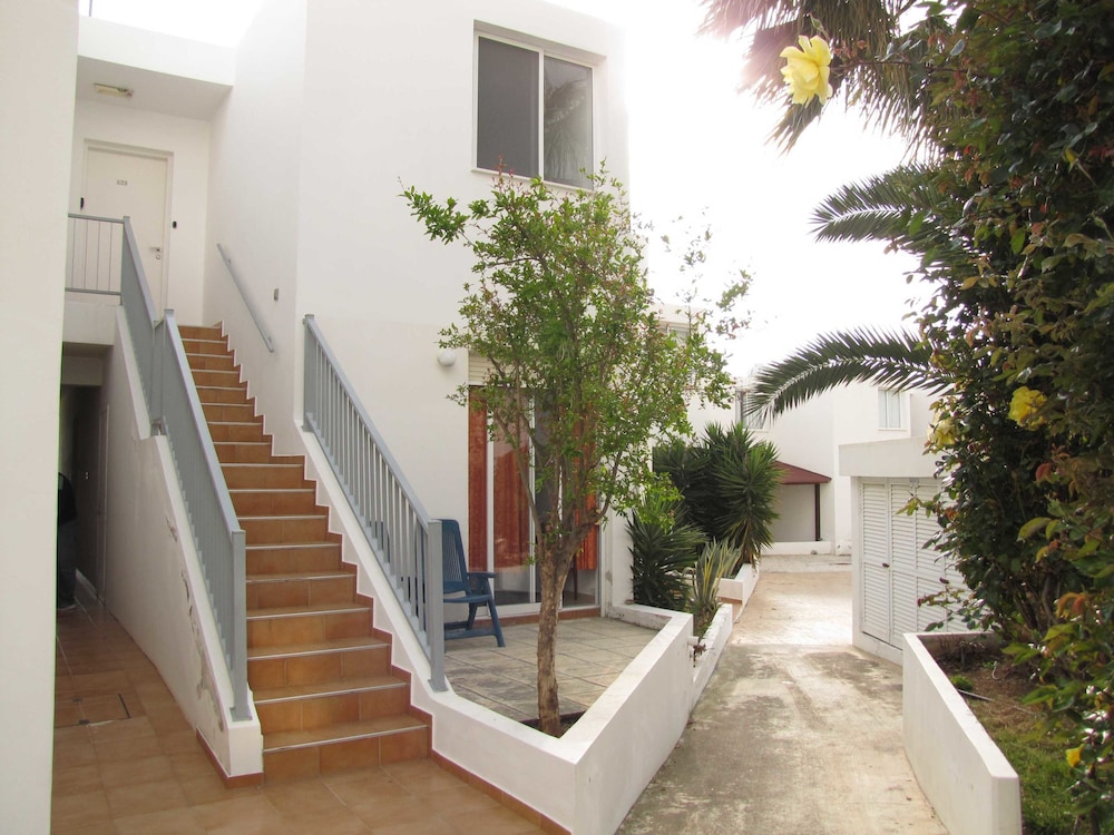 Webooking Pegia Apartment view 5