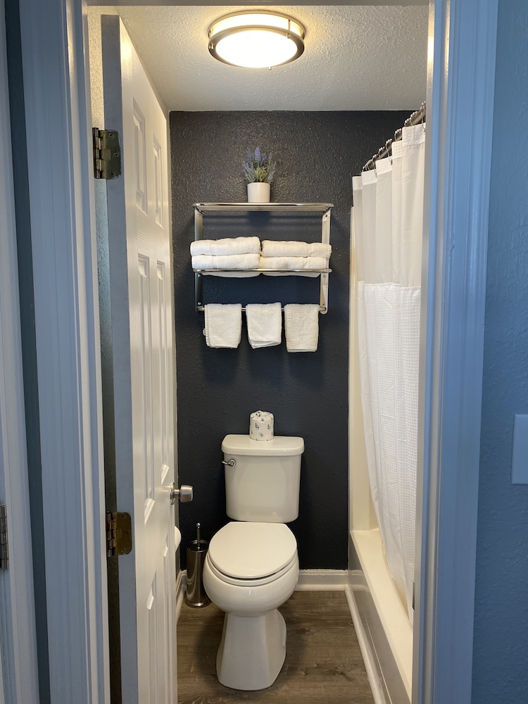 Ways Motel - Property Image 9