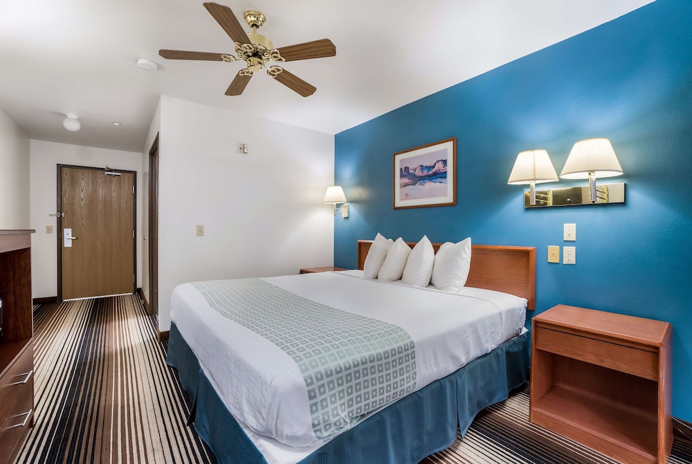 Green River Vacations - Americas Best Value Inn Green River - Property Image 13