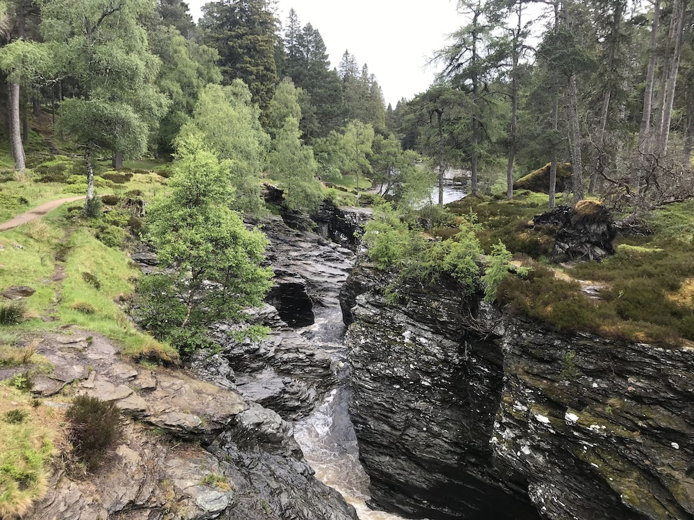 Derry - Mar Lodge Estate