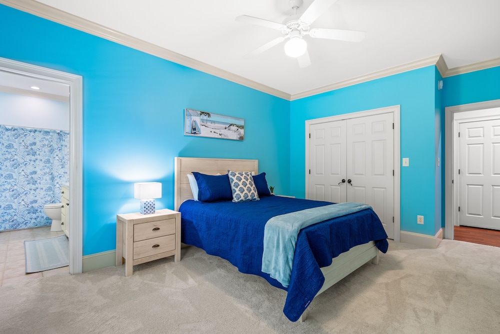 Lachicotte Vacation Rentals