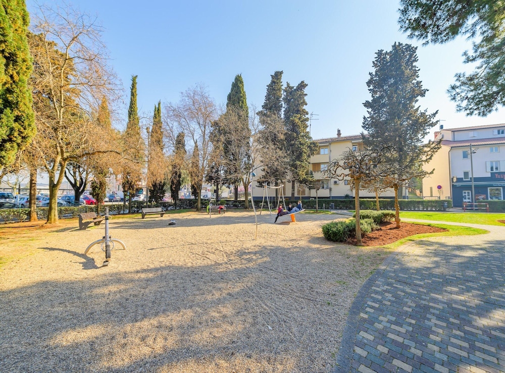 Premium Apartment With Patio