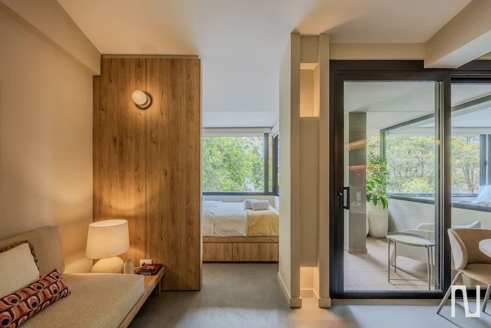 NOK Stylish 3BR Apartment w Terrace in Zona Rosa