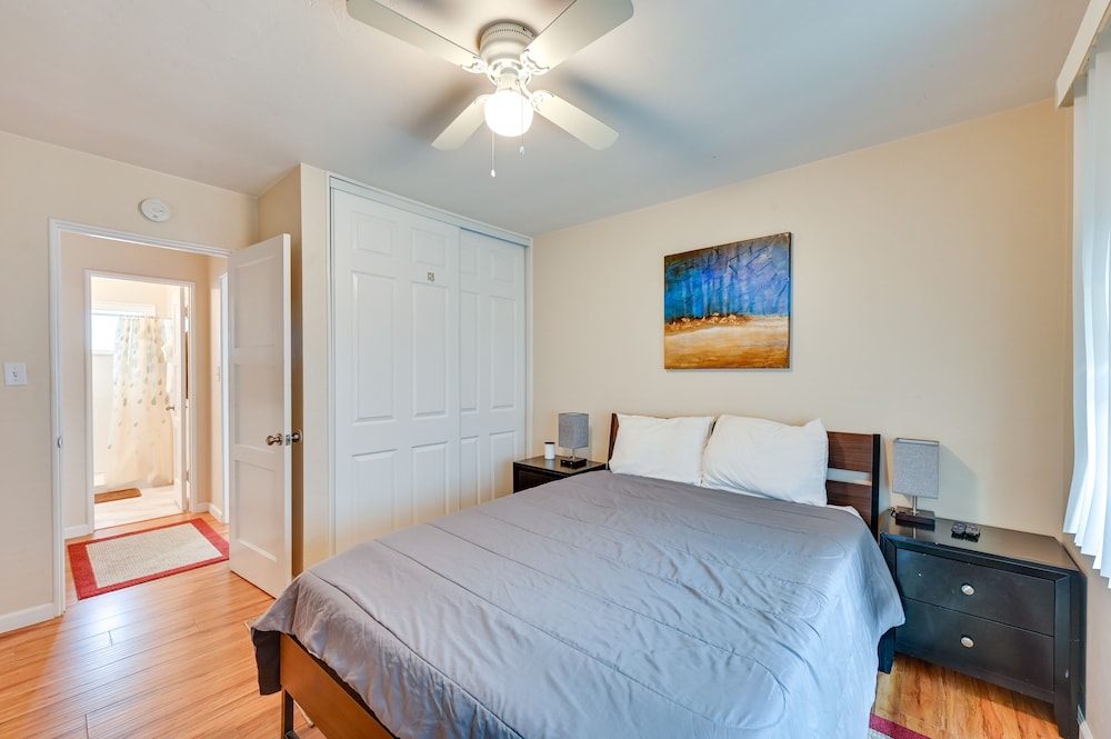 Cozy San Diego Escape w/ Yard, Near Beaches! view 4