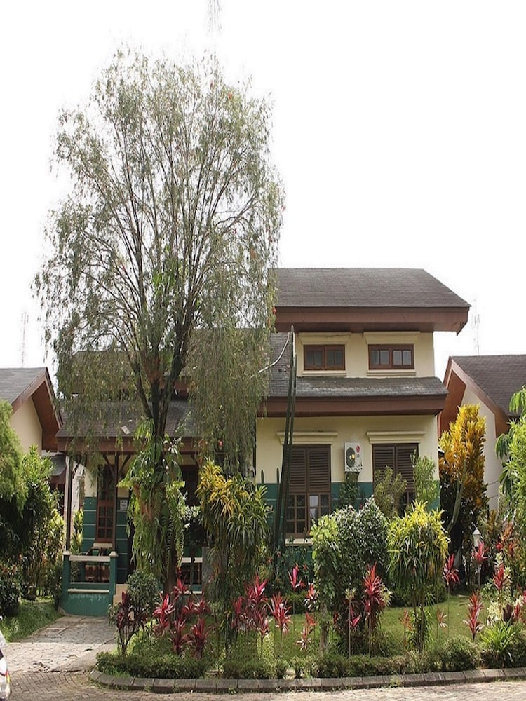 Villa Kota Bunga Semanggi