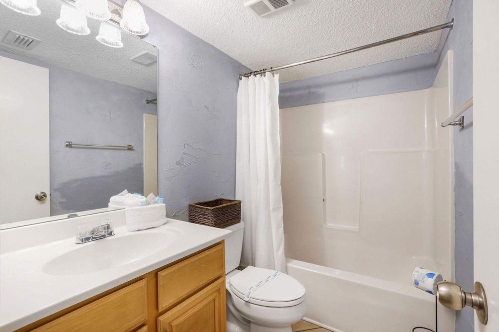 Seaside Beach 5417- Two Bedrooms Waterfront Condo With Pool Sauna Amazing Ocean View Balcony