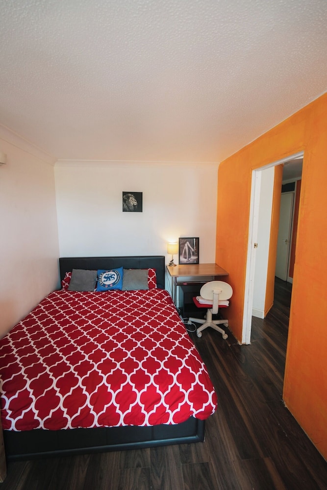 London Luxury Flat - Upper Whistler Walk