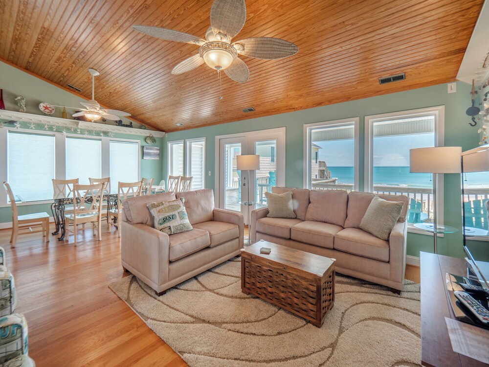 10,000 Reasons by Topsail Realty