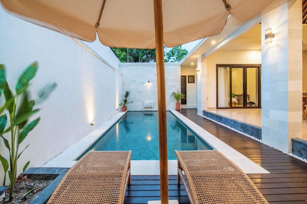 Calmaan Villa By Betterplace