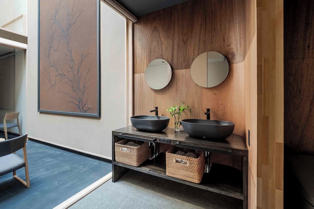 Hanasatomachi Machiya House