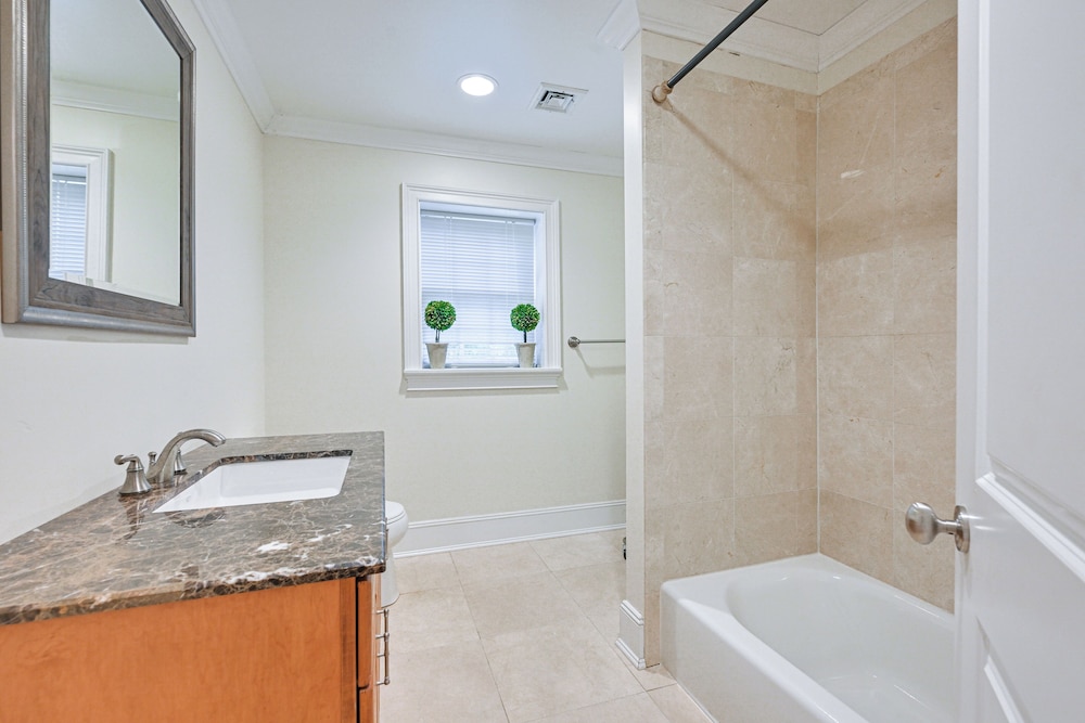 Private Pool & Patio: Luxe Westchester Home!