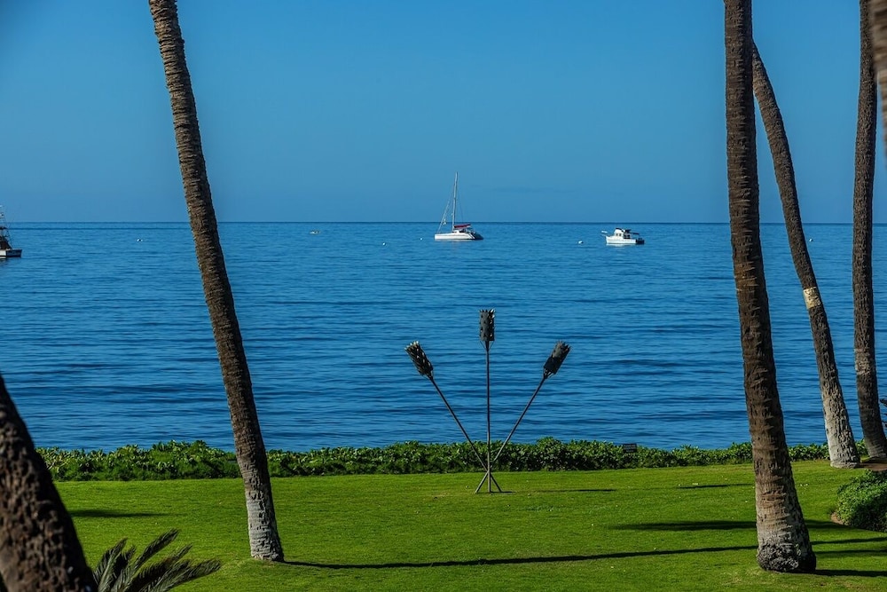 Maalaea Surf C10 2 Bedroom Condo