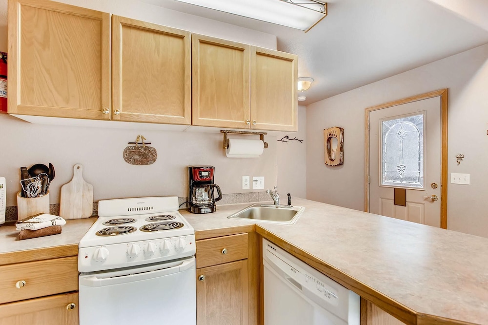 Estes Park Condos - Property Image 230