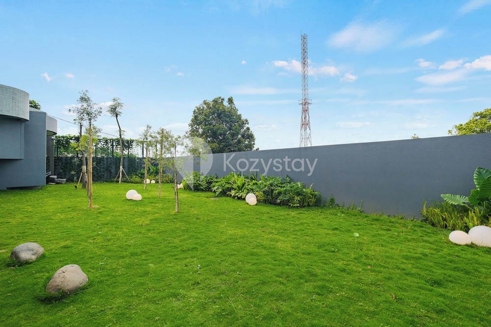Calma Villa by Kozystay - Bandung