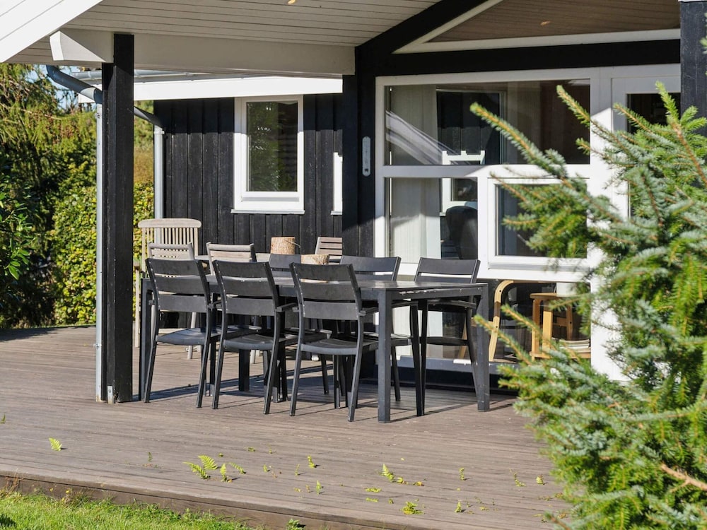 5 Star Holiday Home in Hojby
