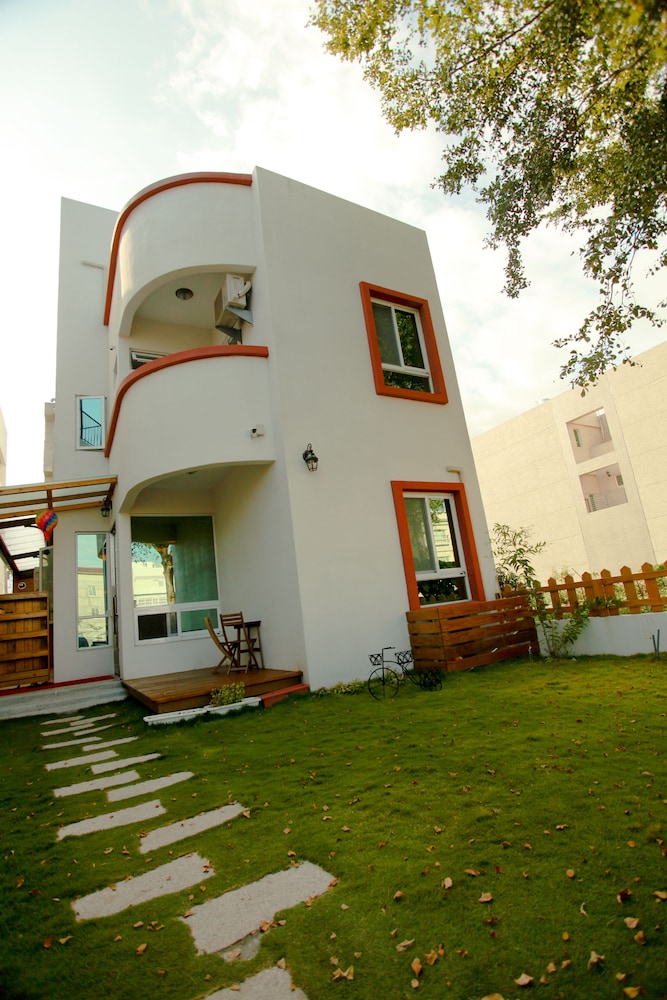 Soft Travel Hostel