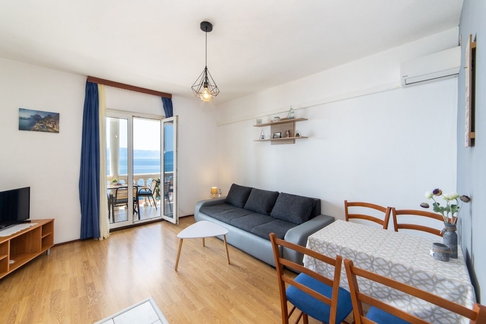 More - 60m From the sea - A3 Sime view 5
