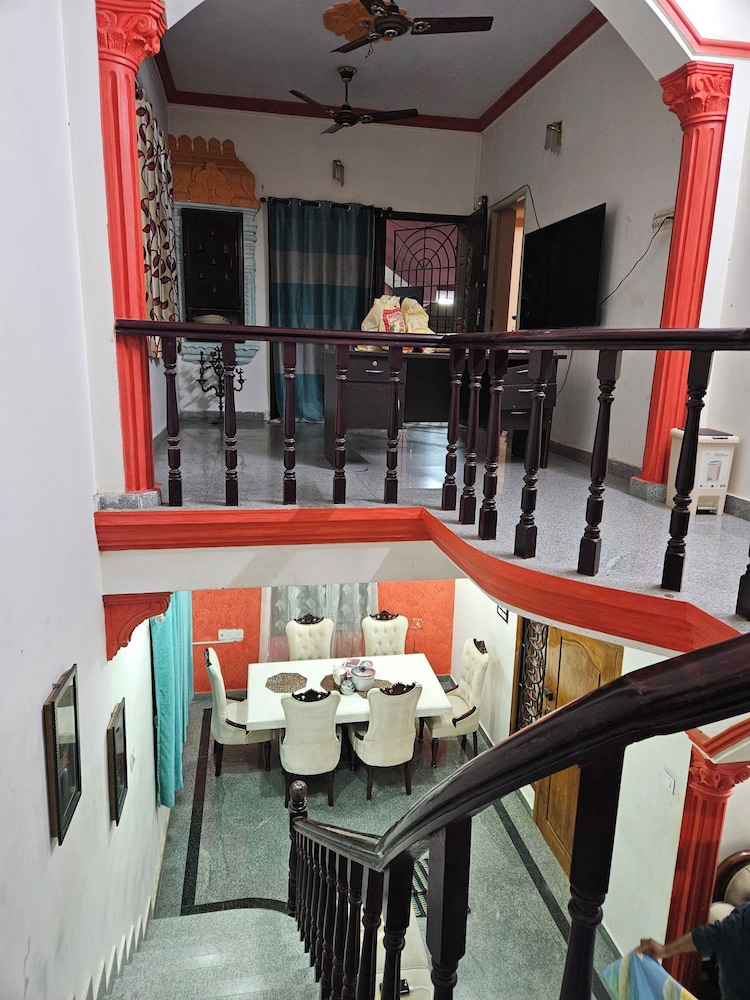 Charming Chennai Home With Modern Amenities