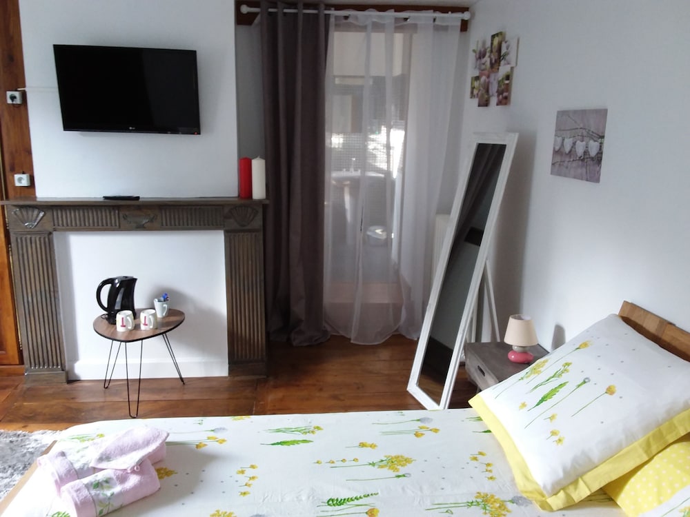 Photo 11