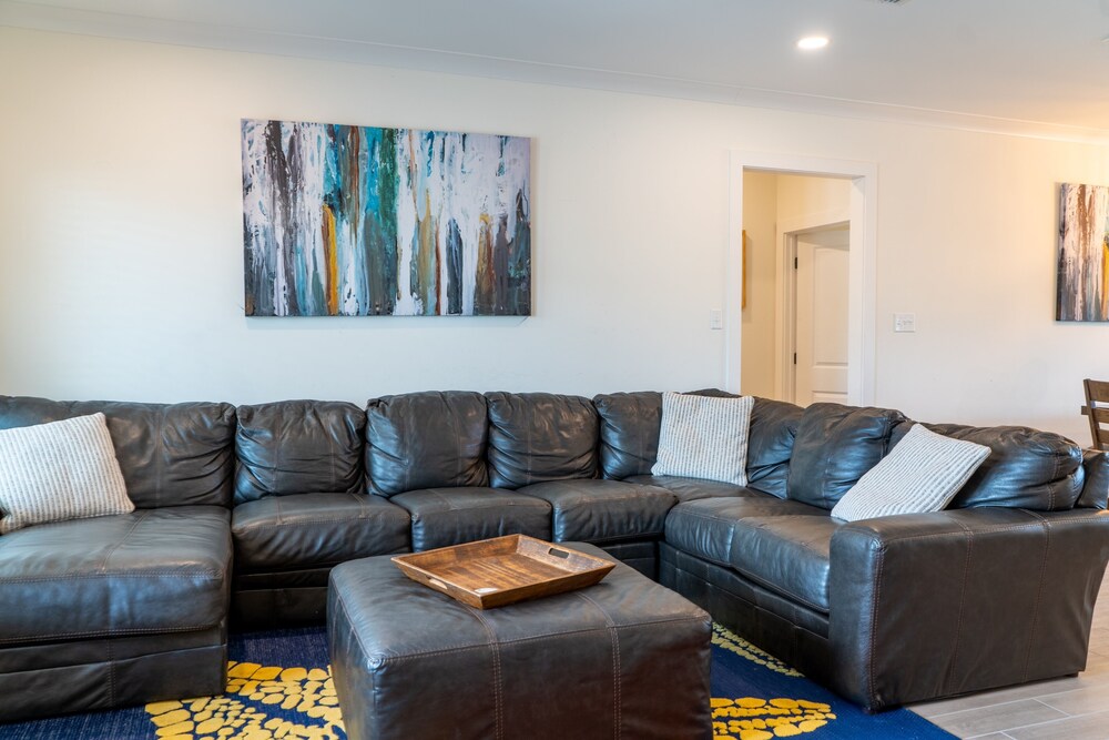 Sunset Blessing - 207 Arias Ct 4 Bedroom Home