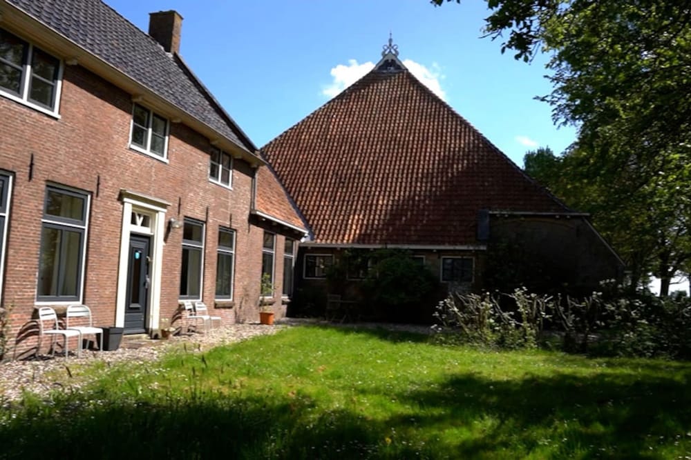 Woonboerderij bij Leeuwarden Natuur 11stedenwater