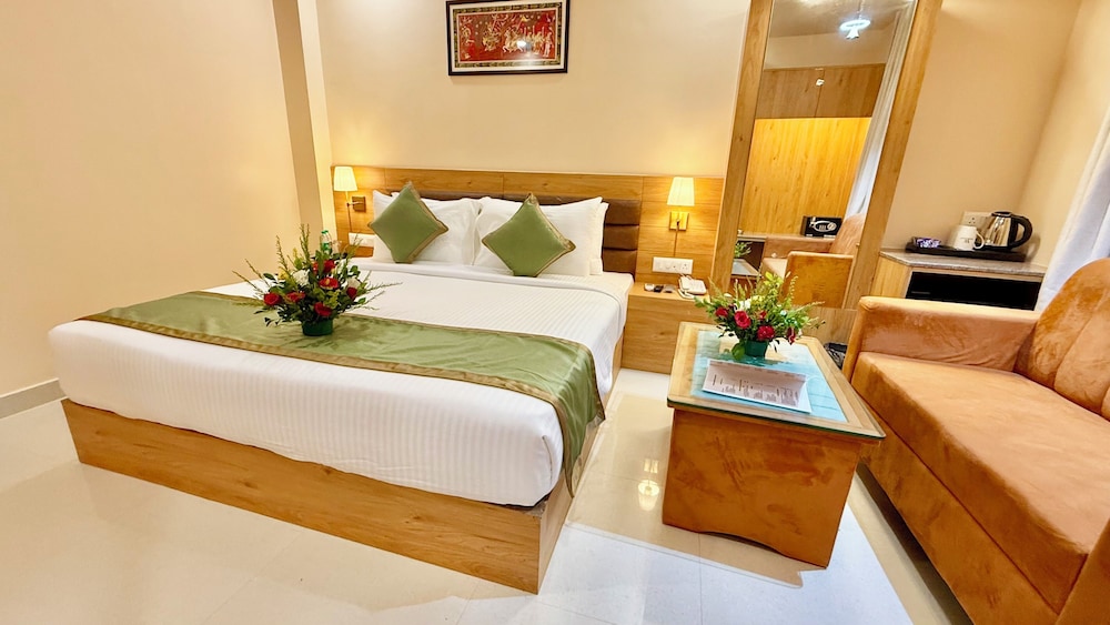Hotel La Bella - near Sea Beach