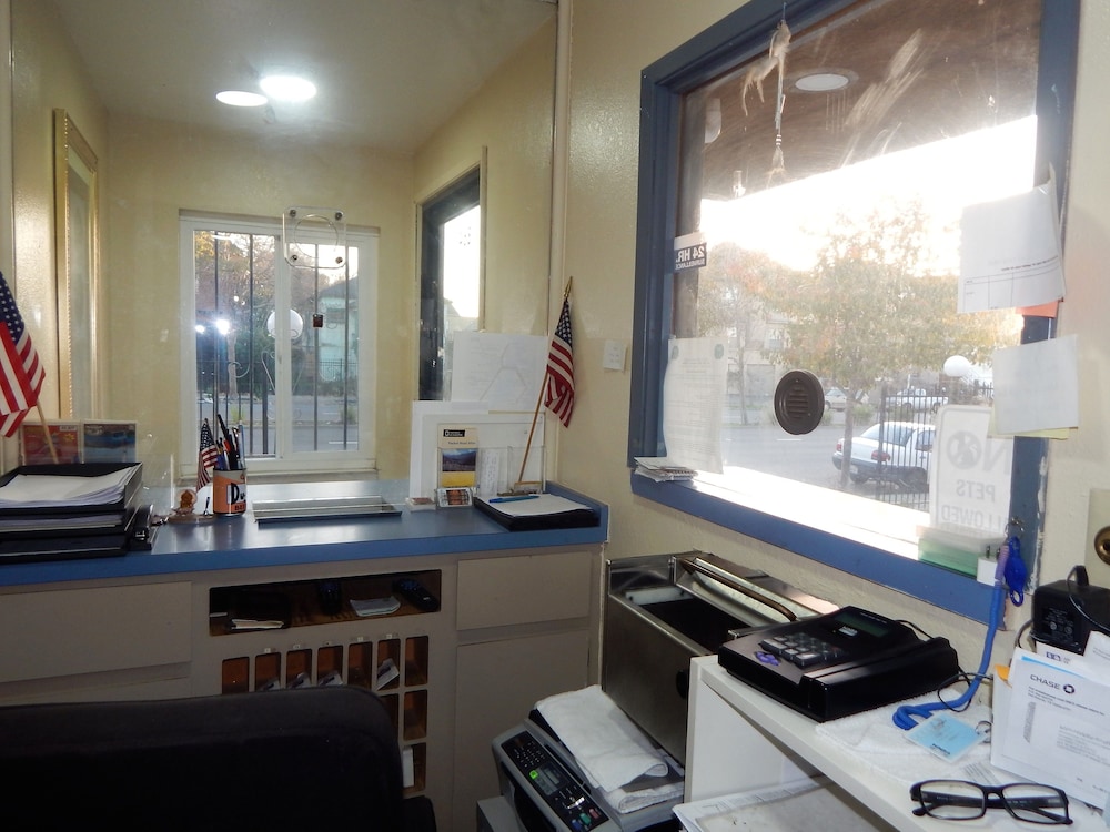Bayview Motel