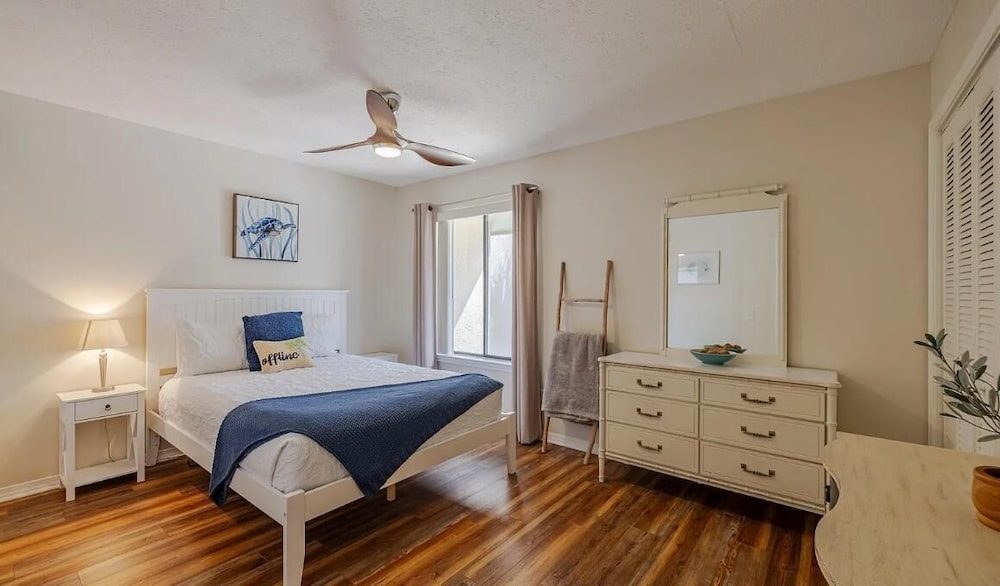 Gulf Highlands 229- St. Katherine Blvd