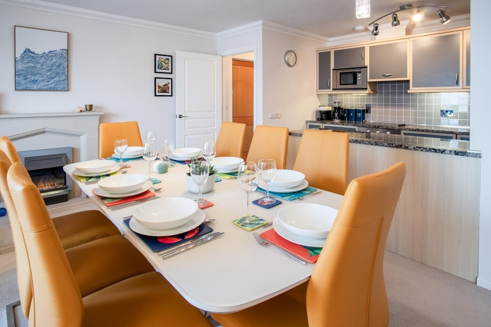 13 St Bride's Bay View - 4 Bedroom - Broad Haven