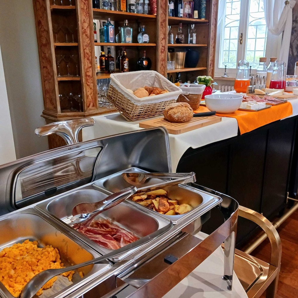 Tuscany Garden Inn