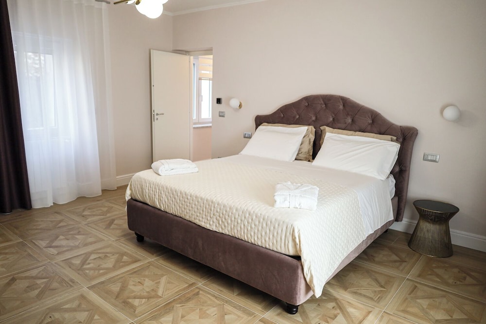 PETRUS Rooms