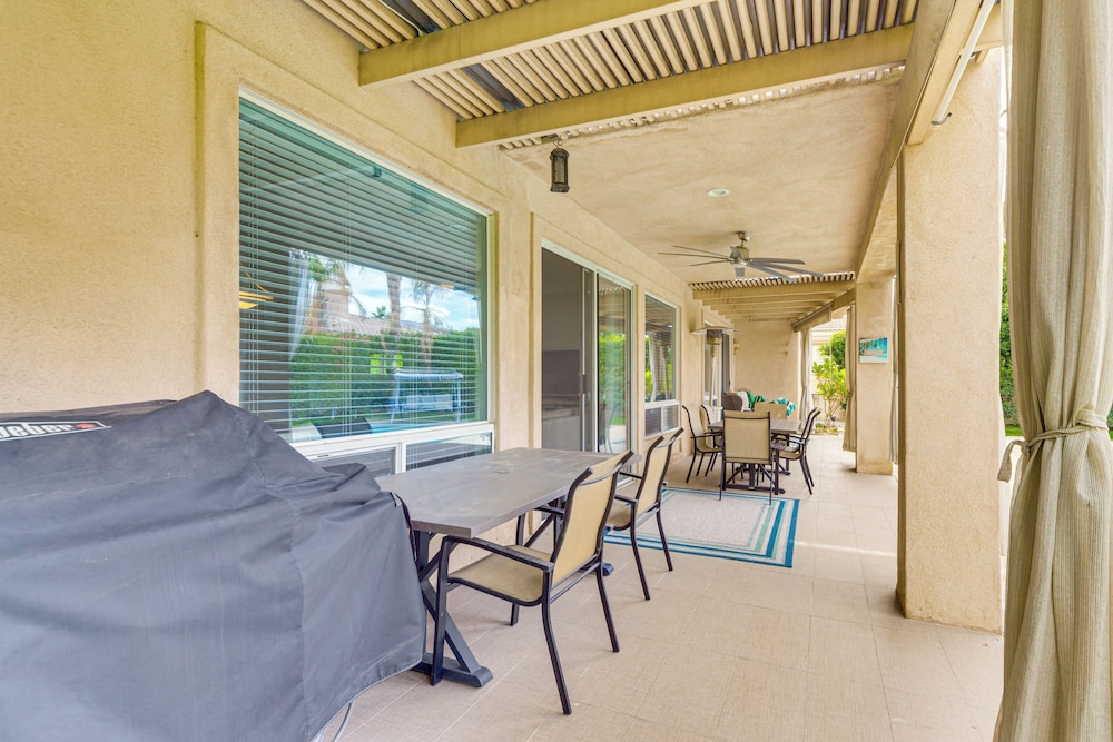 Family Friendly: Spacious Oasis in Palm Desert!
