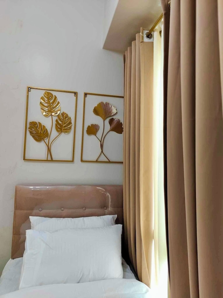 Room-nilaya Short Staycation