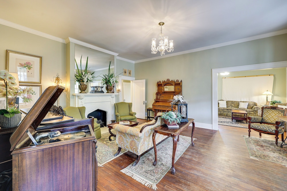 Great for Gatherings! Gem < 1 Mi to Dtwn Texarkana