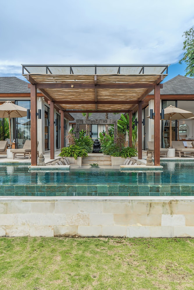 Rosita Ubud - Stunning 5BR Villa