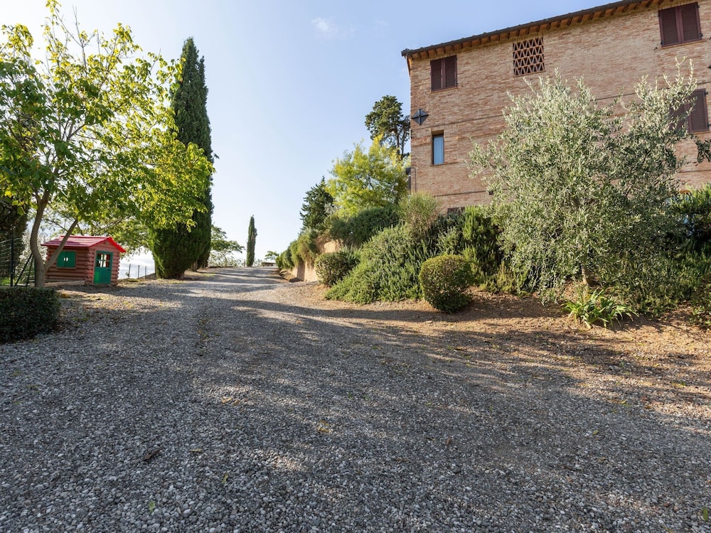 360 Degree View of the Tuscan view 2