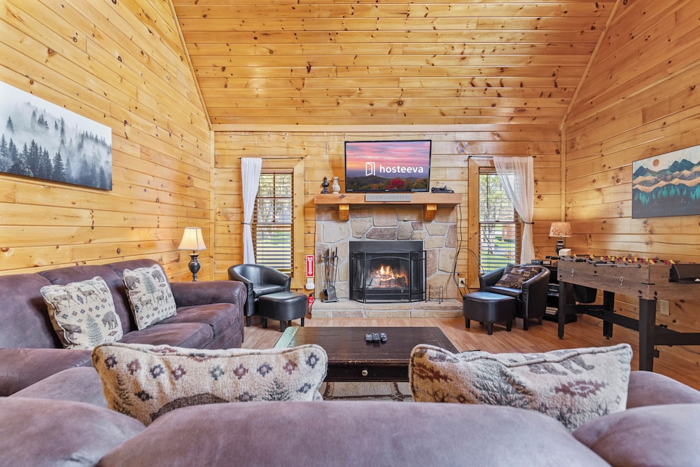Serene Creek Cabin