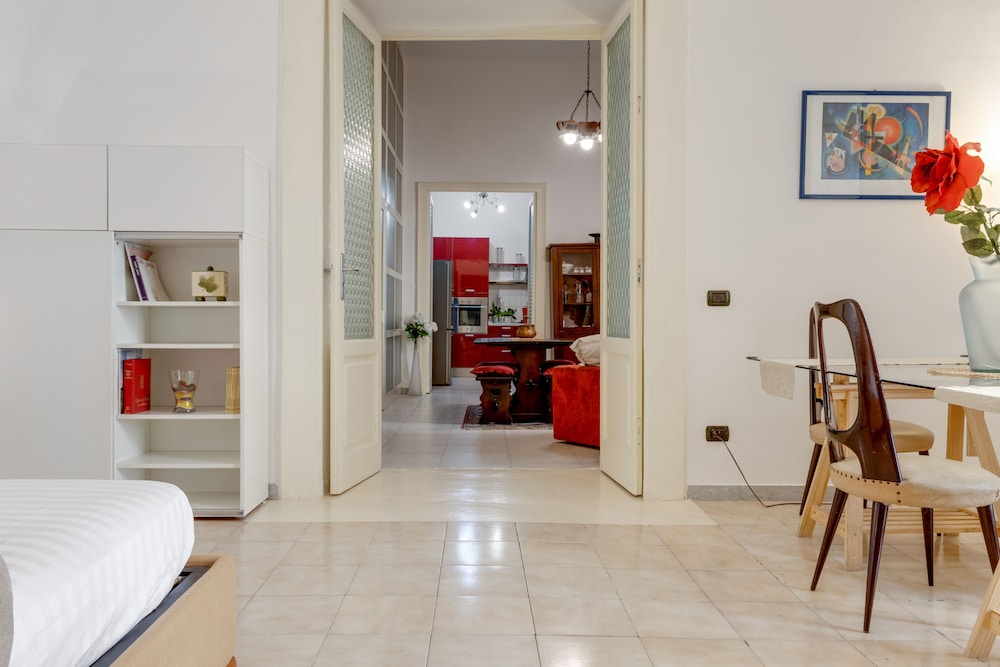 Costigliola Palace Netflix&Parking Flat