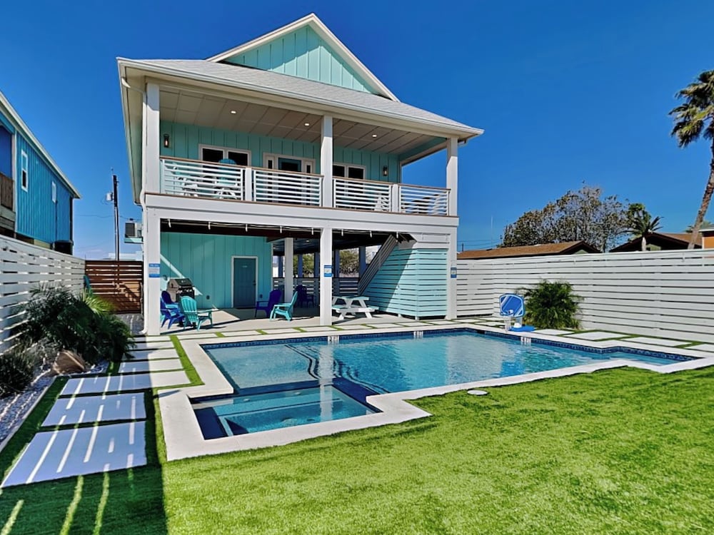 Glory Daze by Silver Sands Vacation Rentals