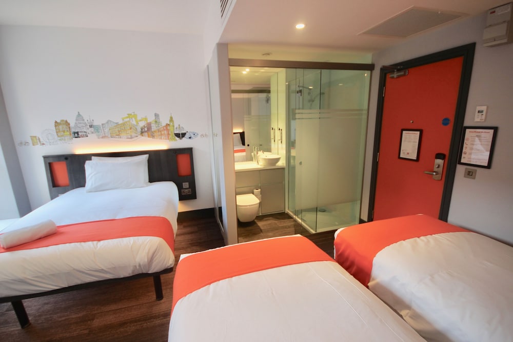 easyHotel Belfast