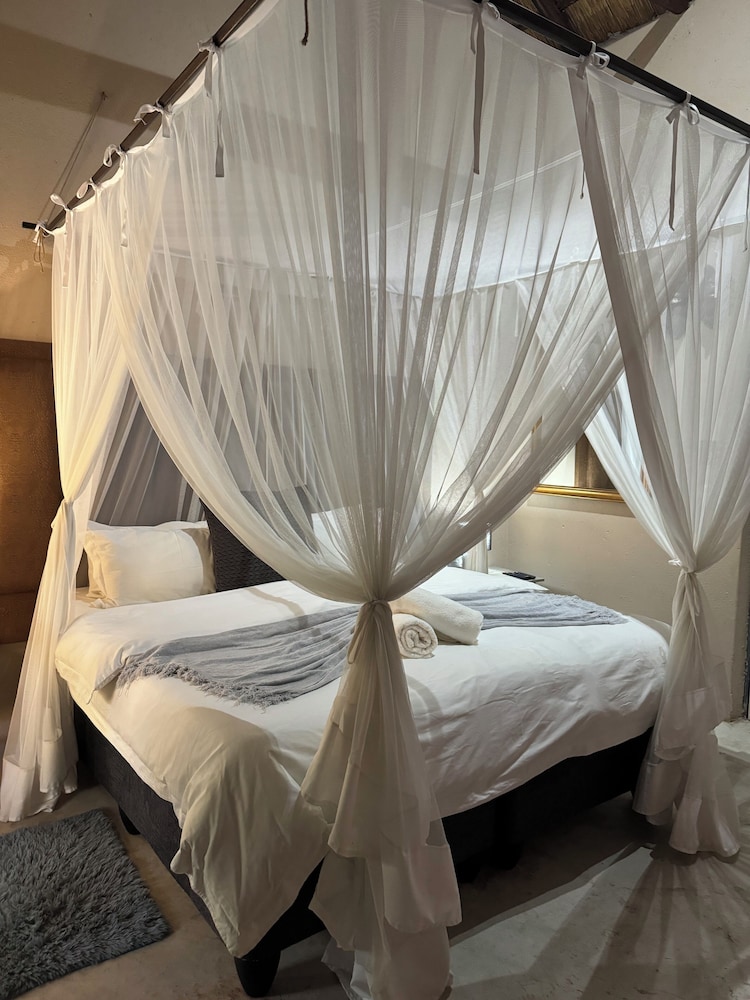 Pan African Safari Lodge