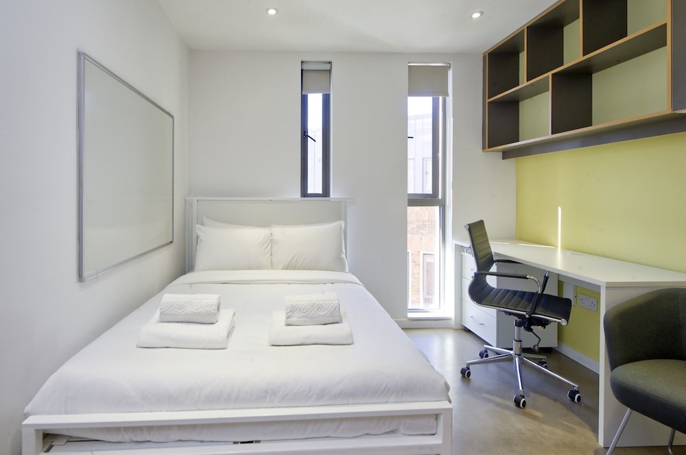 Modern Student Studio in London