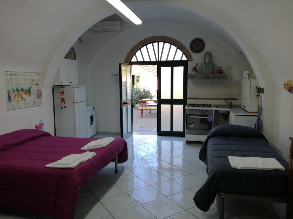 Photo 28