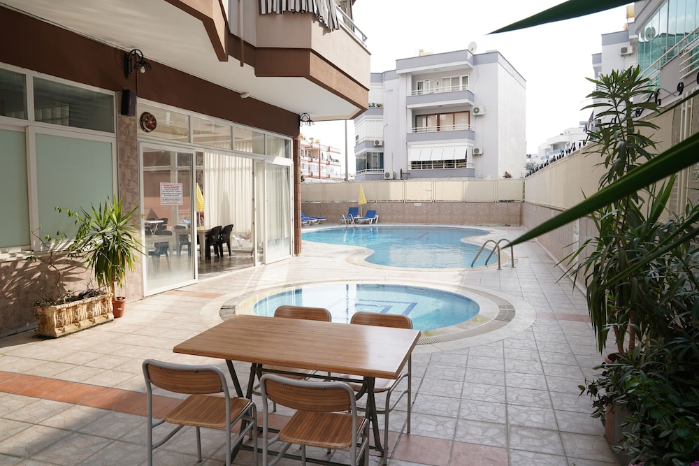 Alanya Polat Tatil Evleri