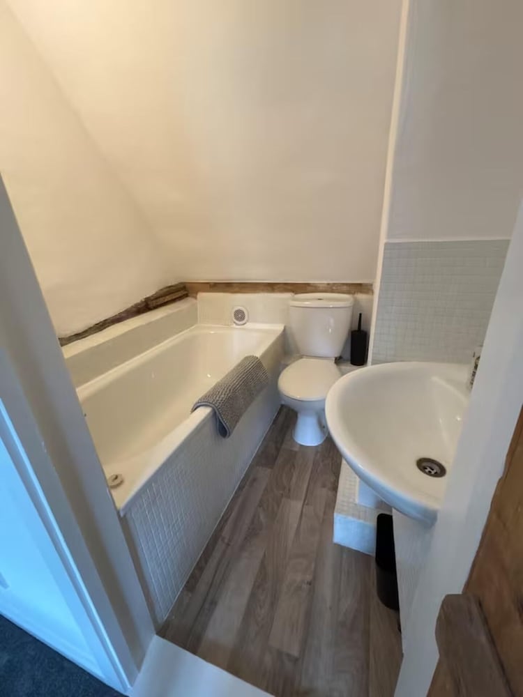 Countryside Cottage in Bulmer- Sleeps 6/7