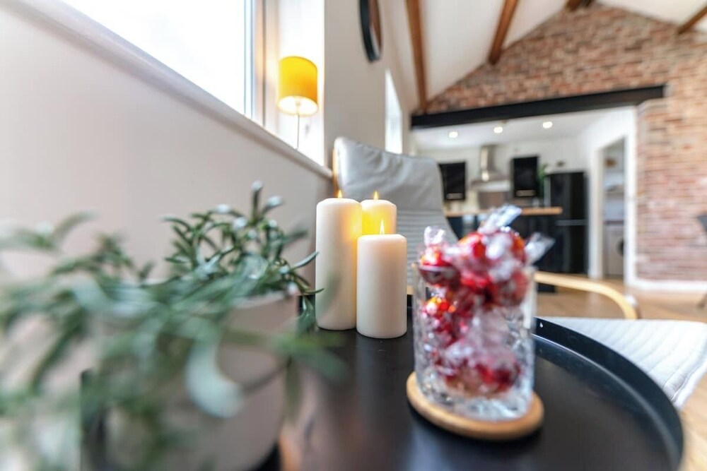 City Escape 1 Bedroom Flat in Swansea Centre
