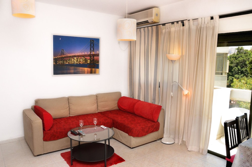 Elena Apartments