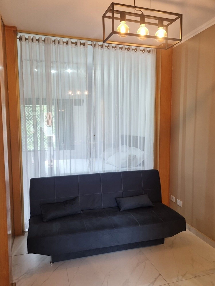 Lindo loft decorado centro com garagem
